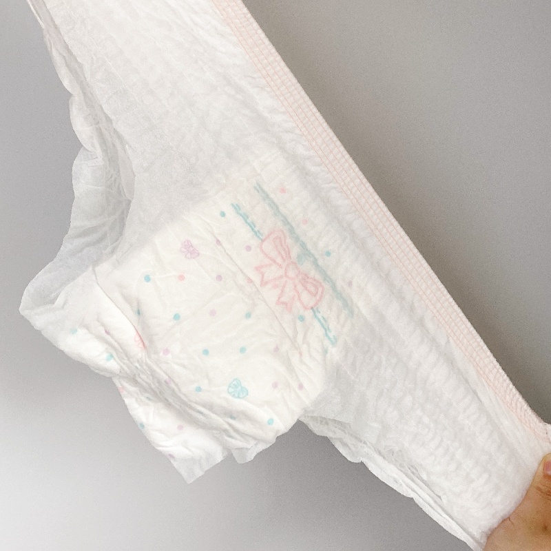 How to Choose a Reliable OEM of Chinese Sanitary Pants？