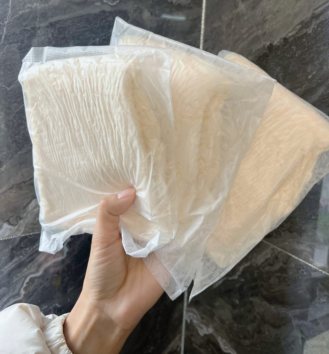individually wrapped disposable menstrual pants for OEM pack design