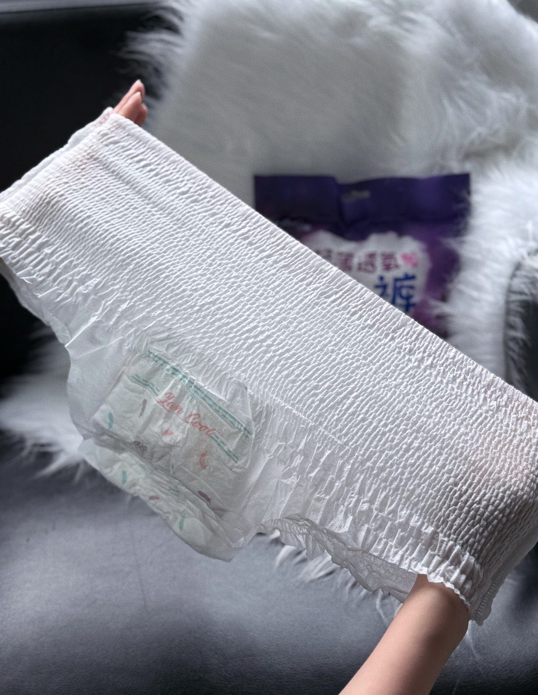 leak guard edge structure review for disposable period pants samples
