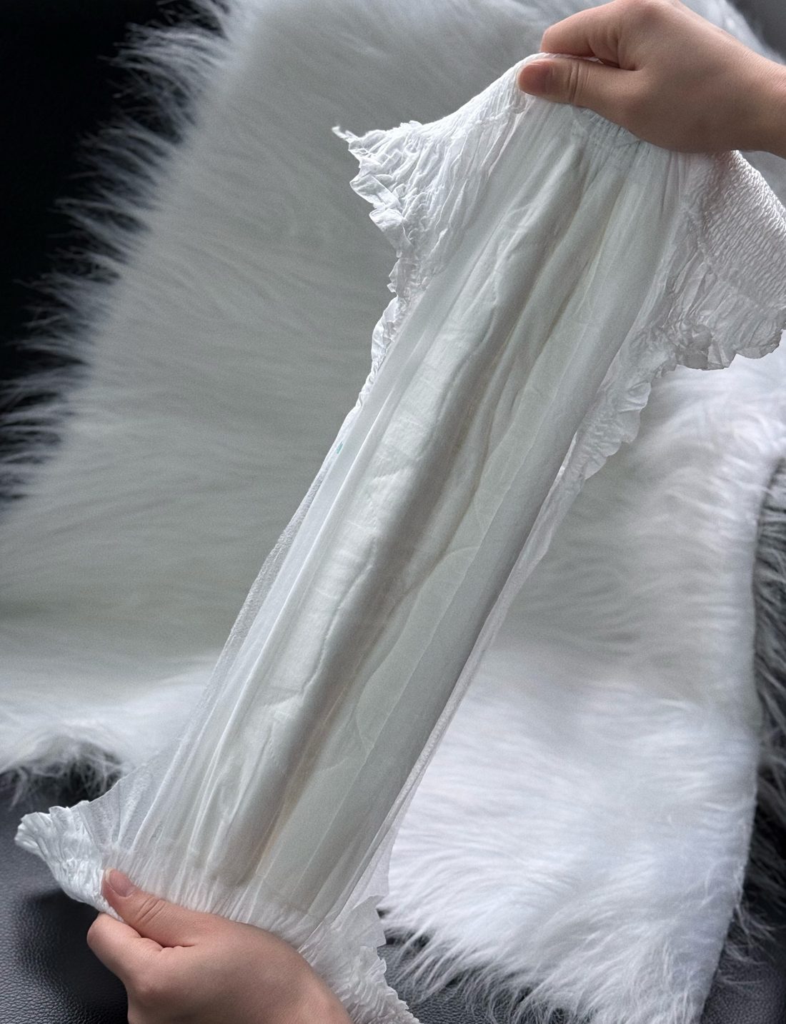 disposable period pants sample review for softness dryness and breathability