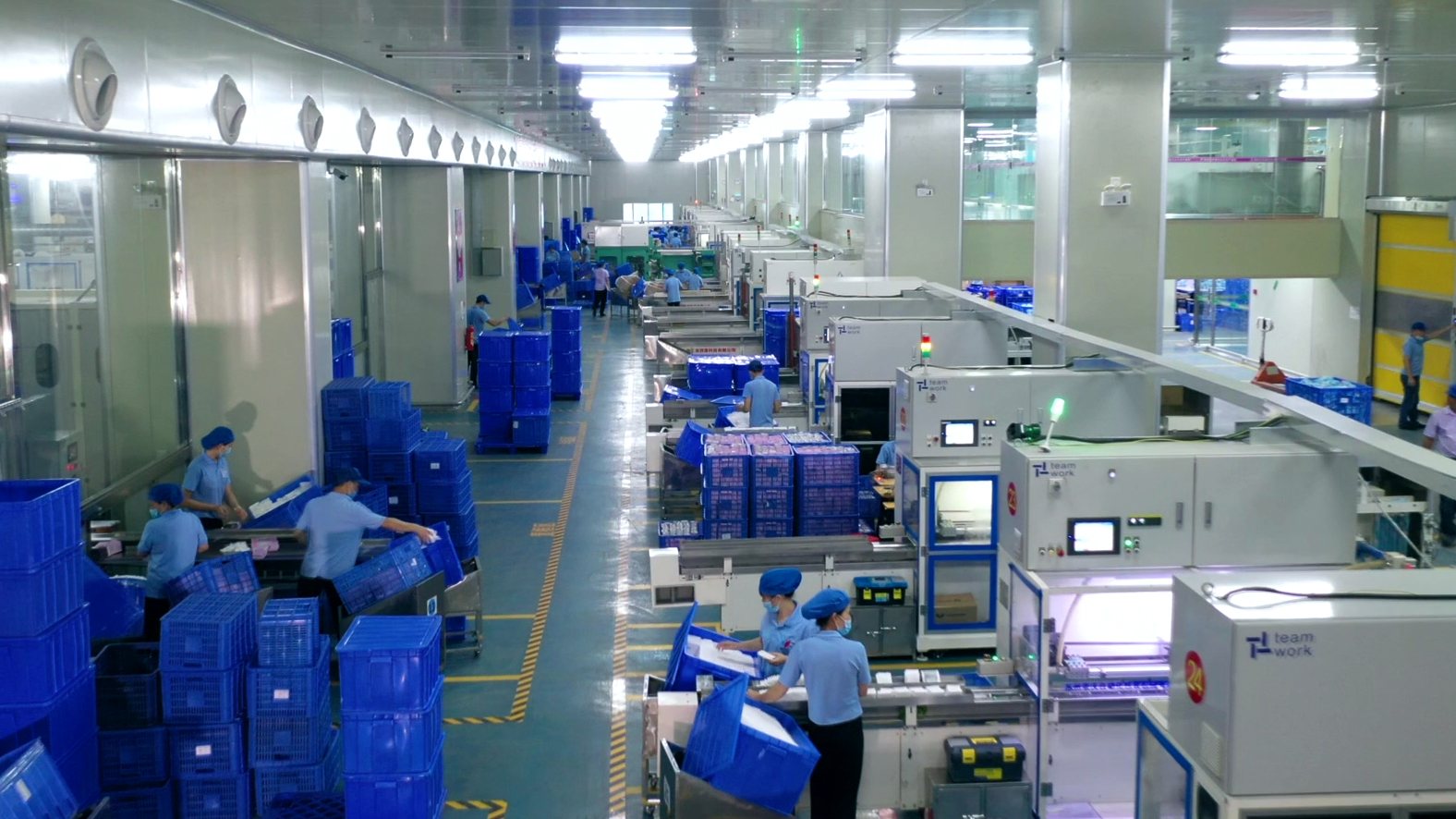 Clean workshop for OEM hygiene product manufacturing